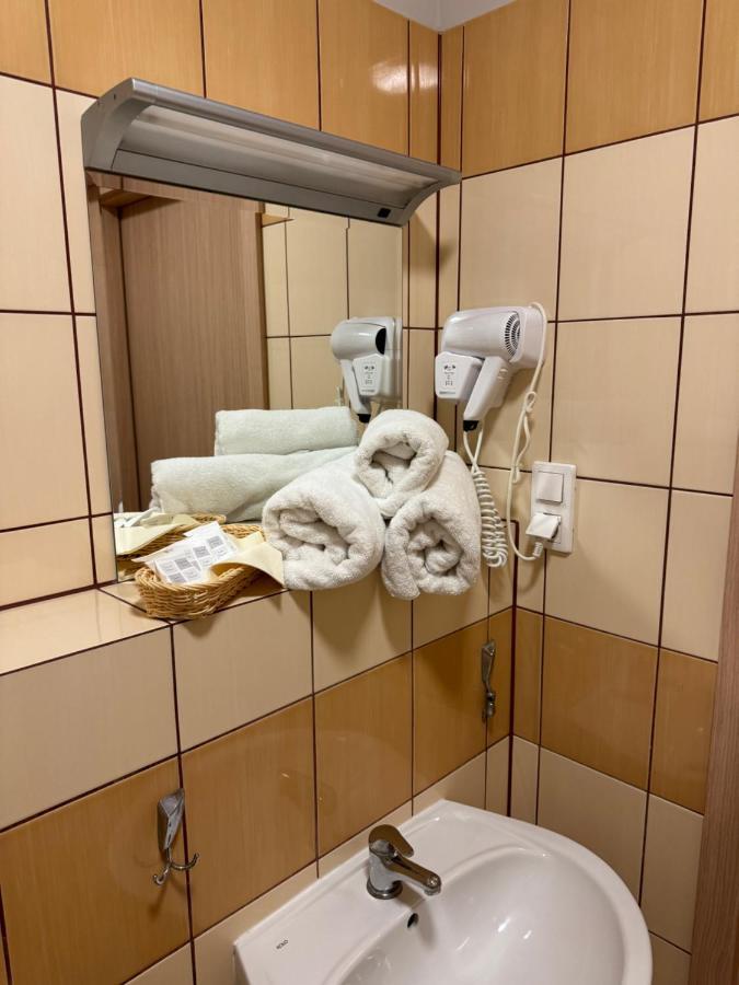 Hotel Politechnika Warszawska Osrodek Wypoczynkowy Sarbinowo Exterior foto