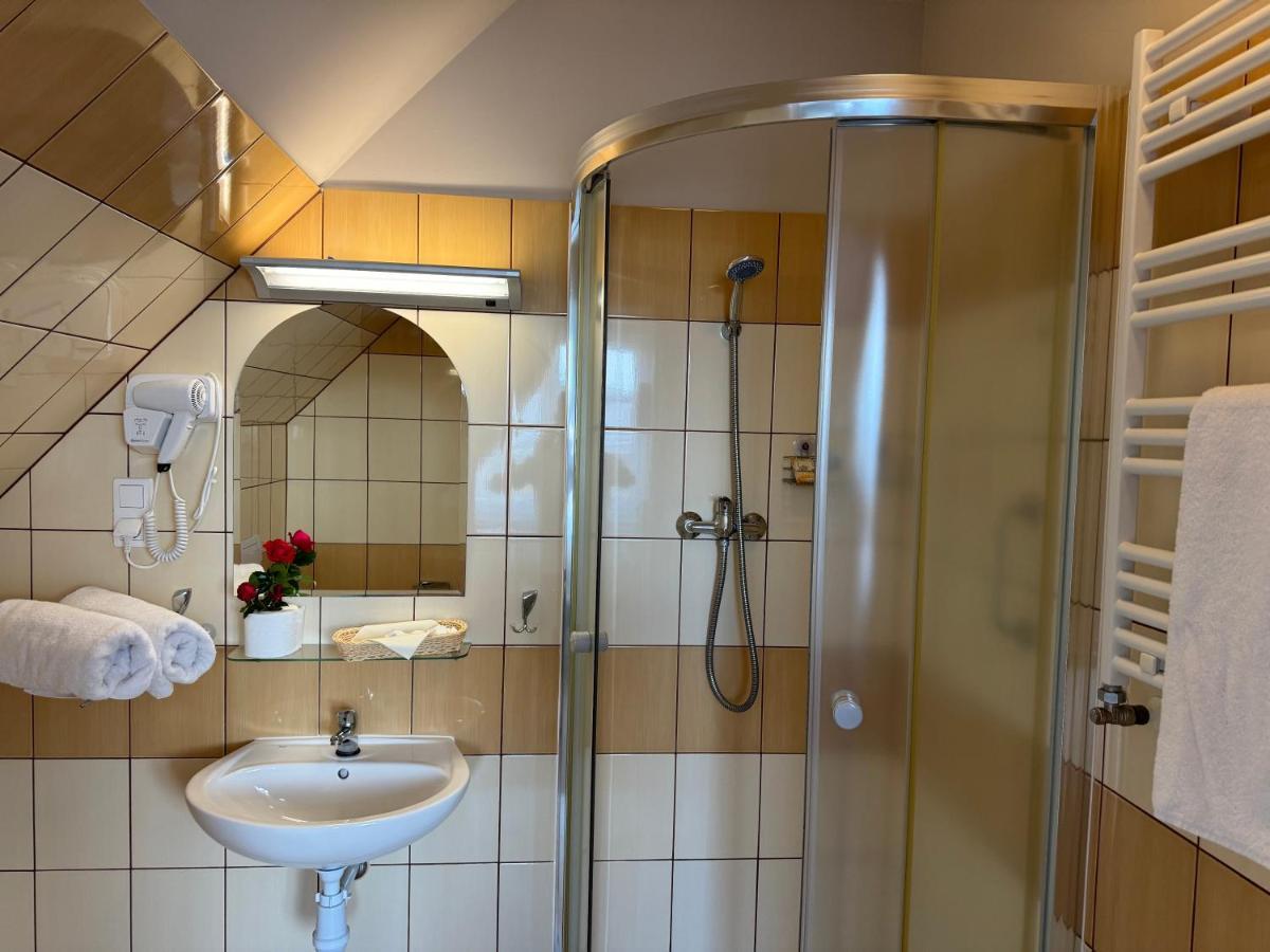 Hotel Politechnika Warszawska Osrodek Wypoczynkowy Sarbinowo Exterior foto